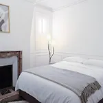 Eiffel tower - Suite Le Gustave